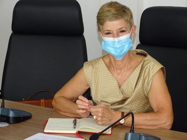 <br />
<b>Notice</b>:  Undefined index: title in <b>/home/gov/public_html/portais-governo-producao/themes/portalweb/galeria-itens.php</b> on line <b>148</b><br />
