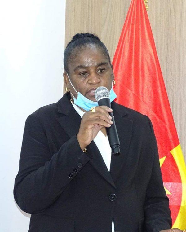 <br />
<b>Notice</b>:  Undefined index: title in <b>/home/gov/public_html/portais-governo-producao/themes/portalweb/galeria-itens.php</b> on line <b>148</b><br />
